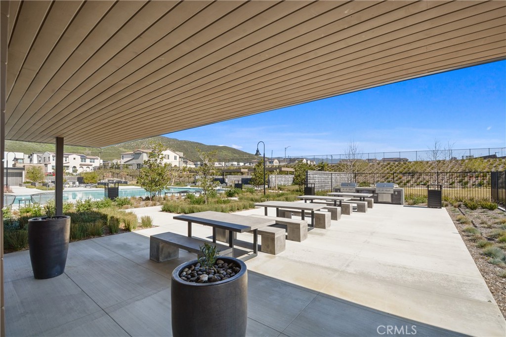 15916 Caterpillar Drive