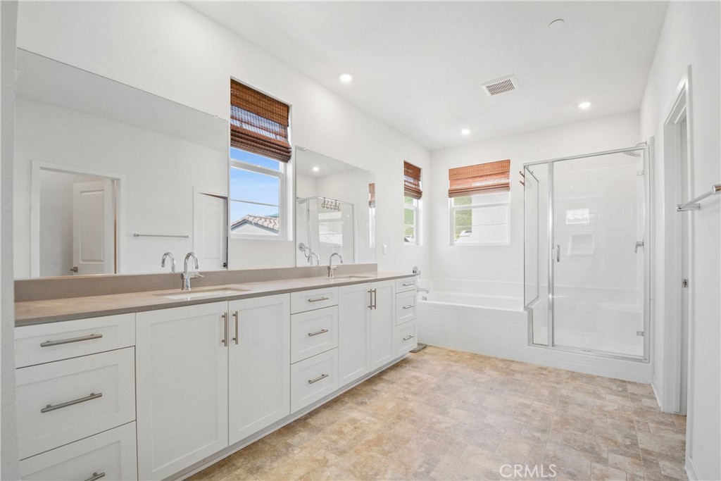 15916 Caterpillar Drive