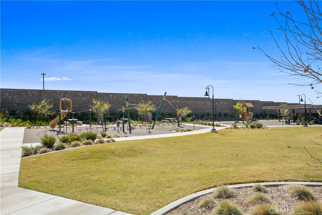 15916 Caterpillar Drive