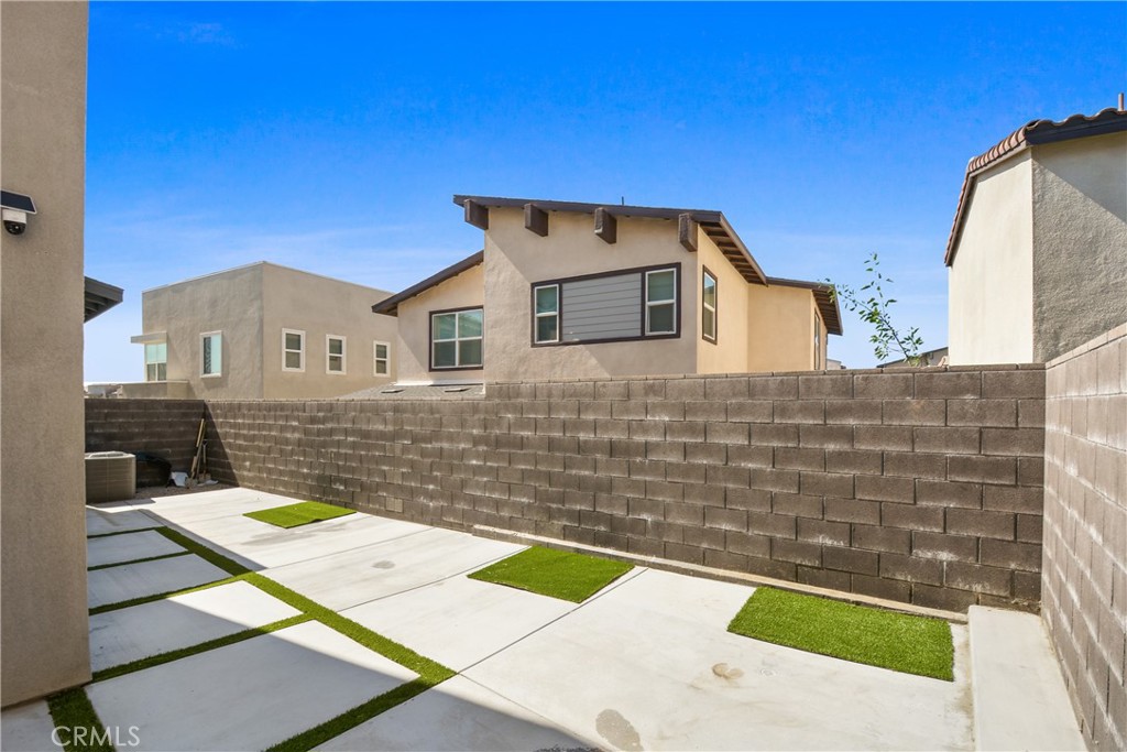 15916 Caterpillar Drive