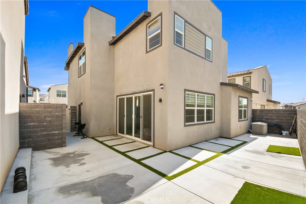 15916 Caterpillar Drive