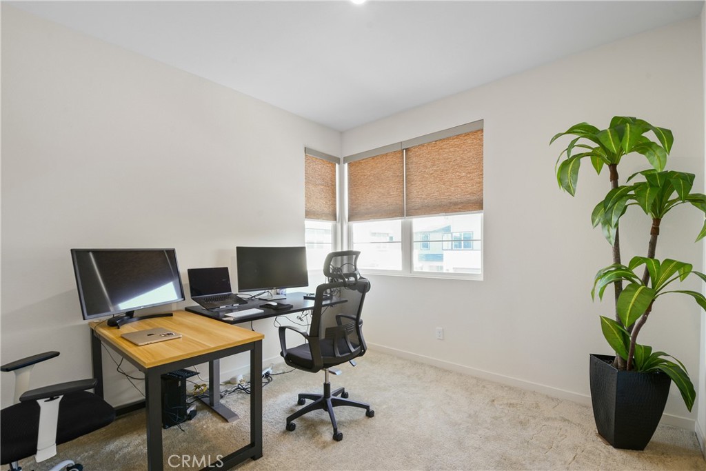 15916 Caterpillar Drive