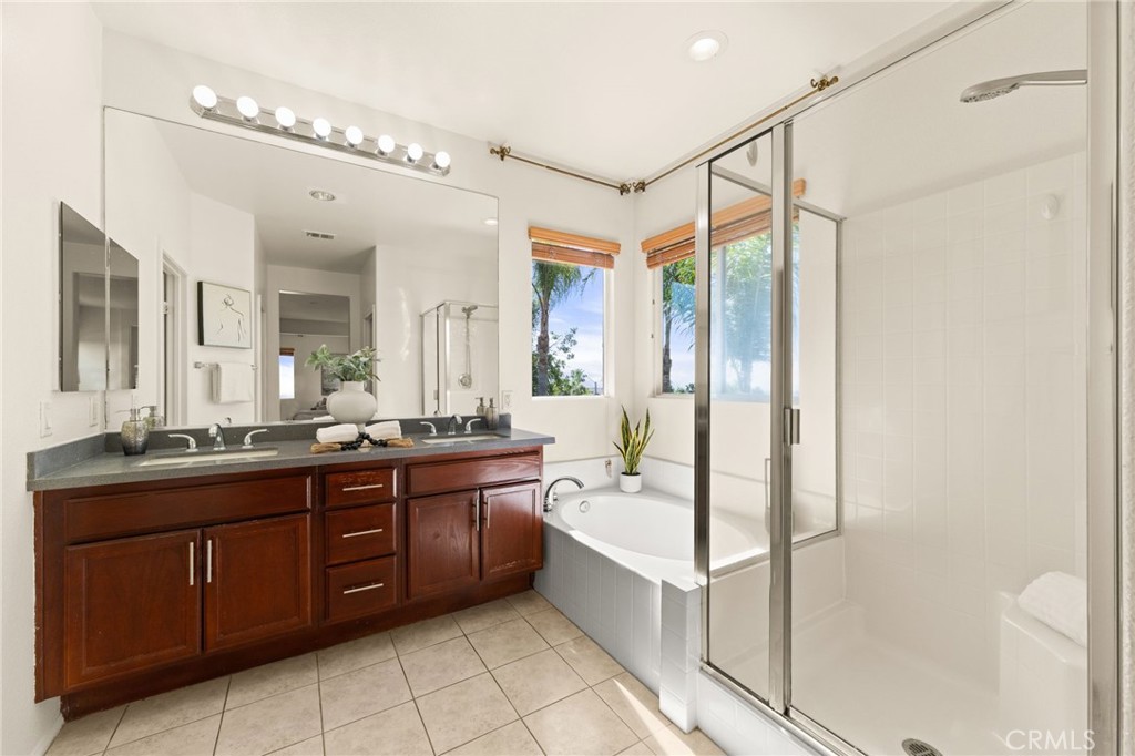 12265 Canyon Meadows