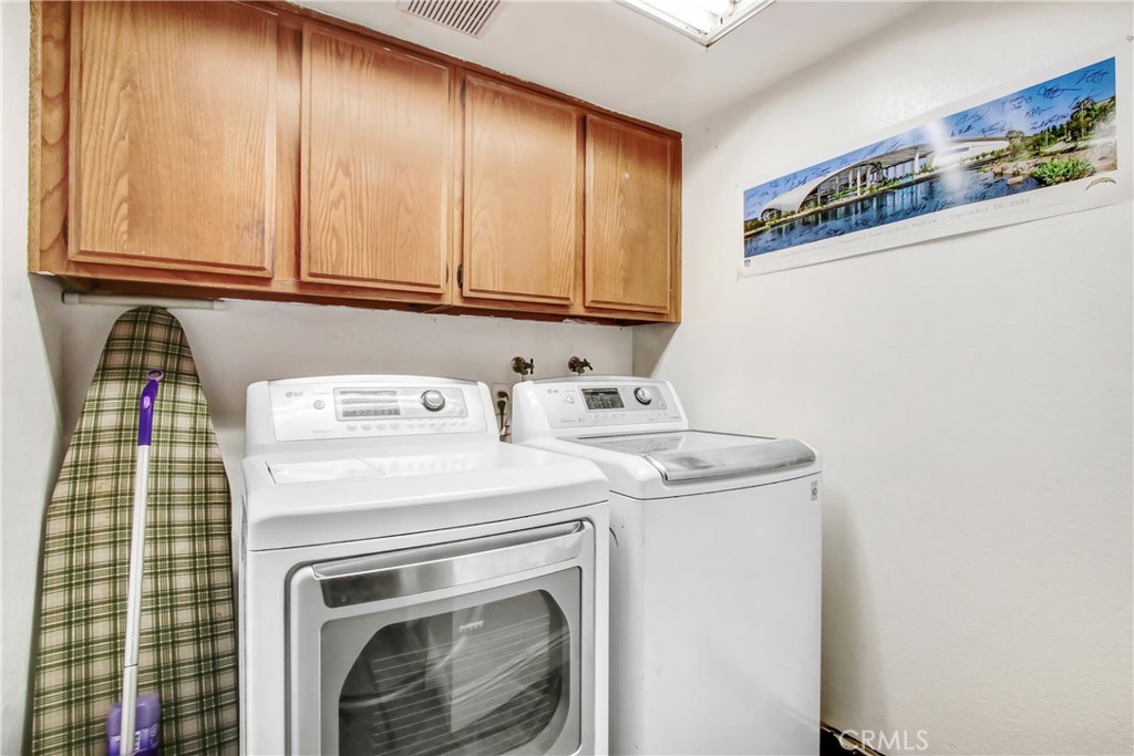 11070 Brentwood