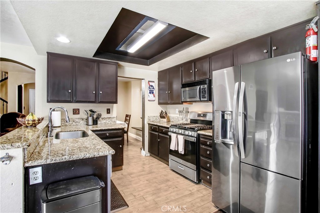 11070 Brentwood