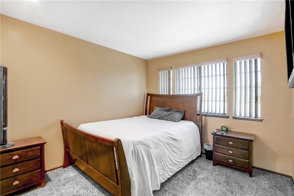 11070 Brentwood