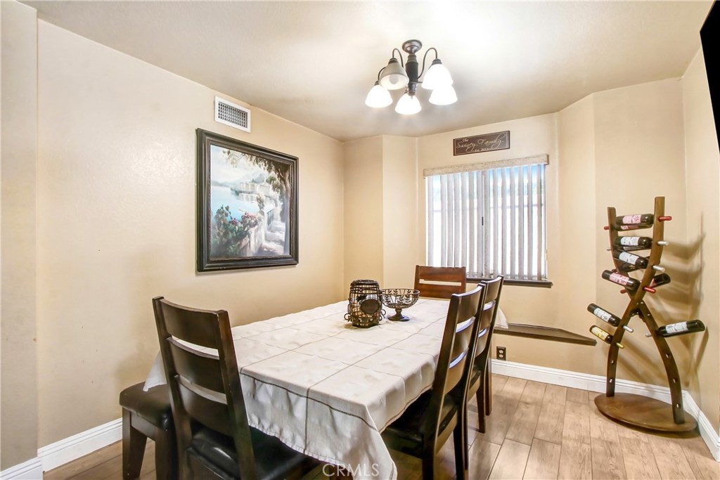 11070 Brentwood