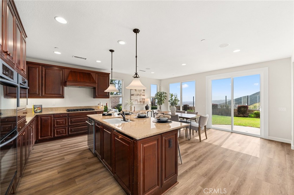 4568 Creekside