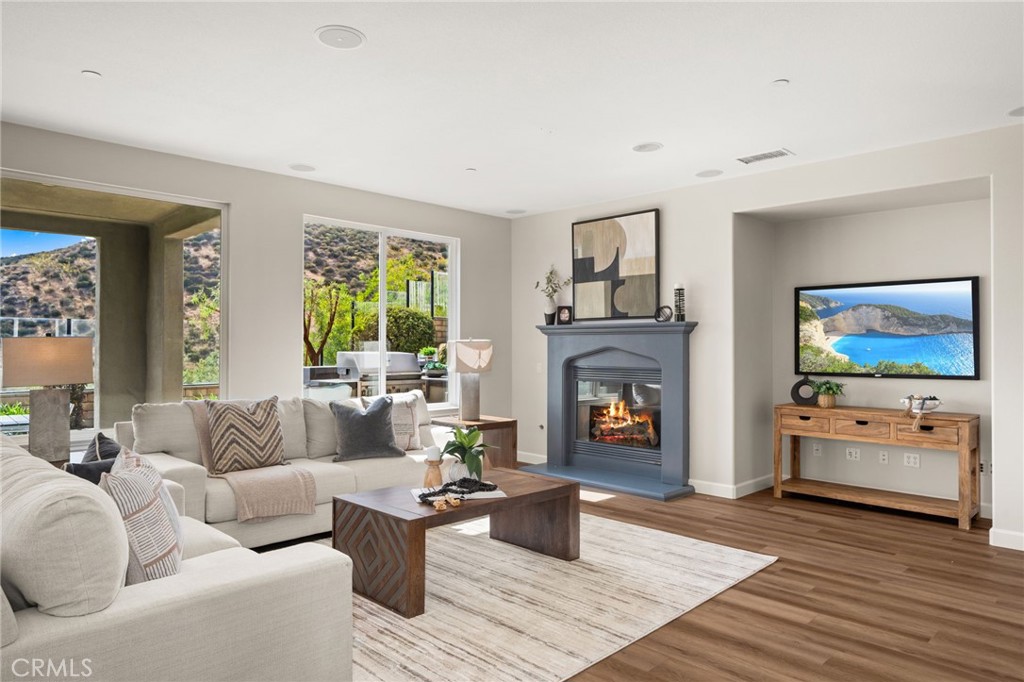4568 Creekside