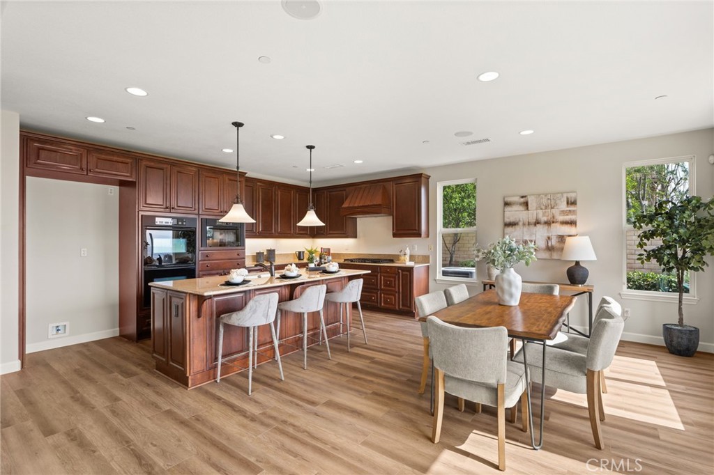 4568 Creekside