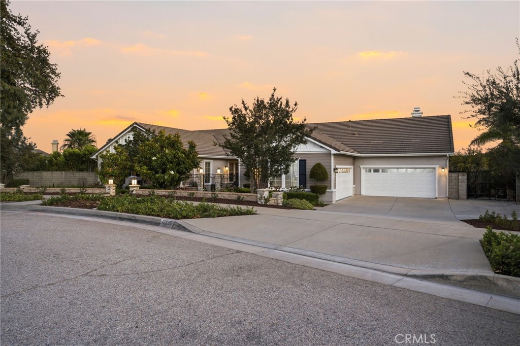 12653 Vaquero Court