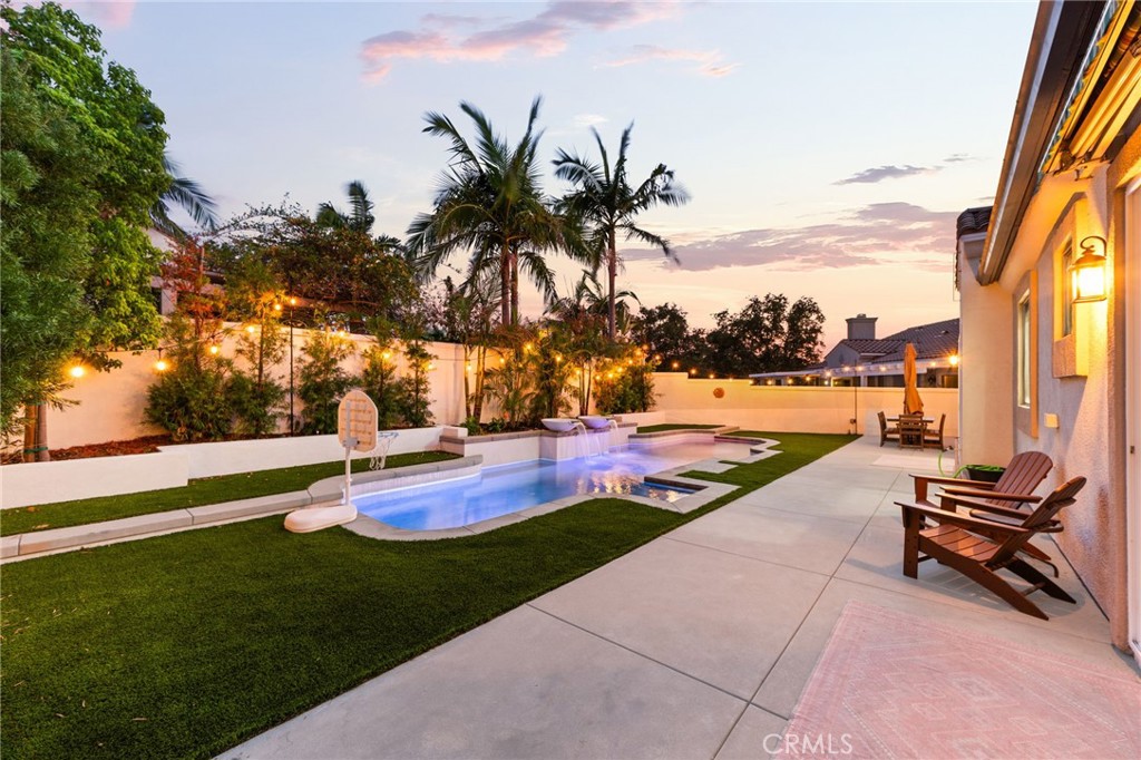 2368 Northview Circle