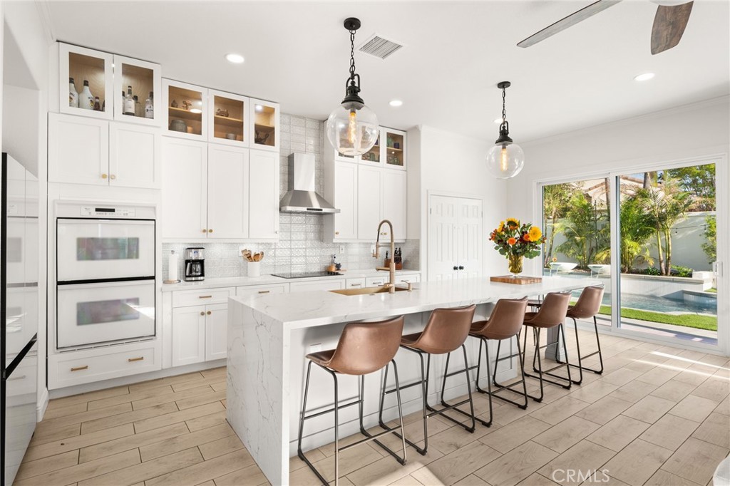 2368 Northview Circle