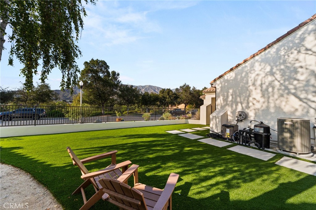 2368 Northview Circle