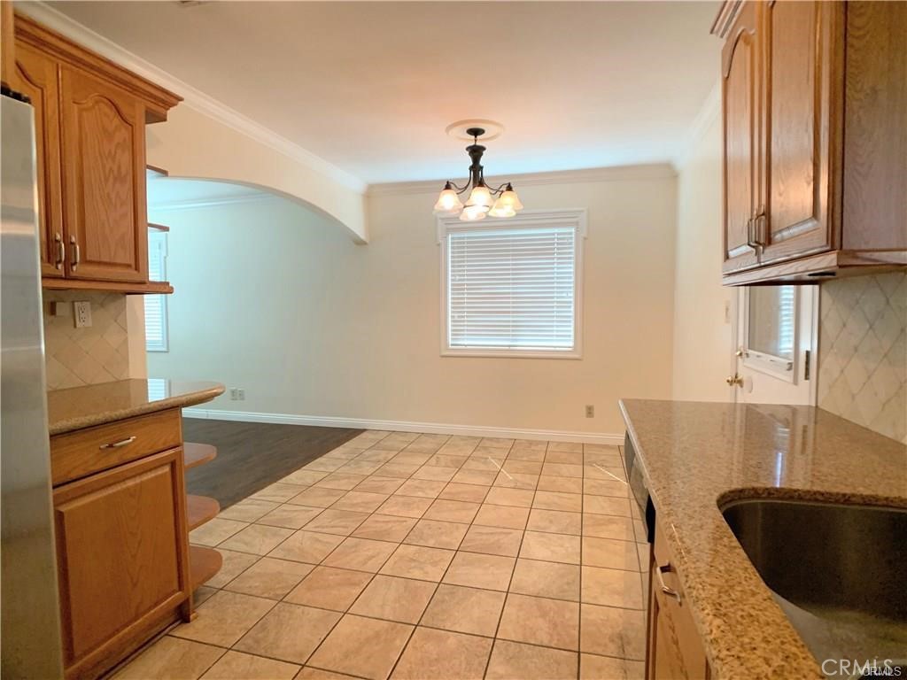 12931 Roswell Avenue