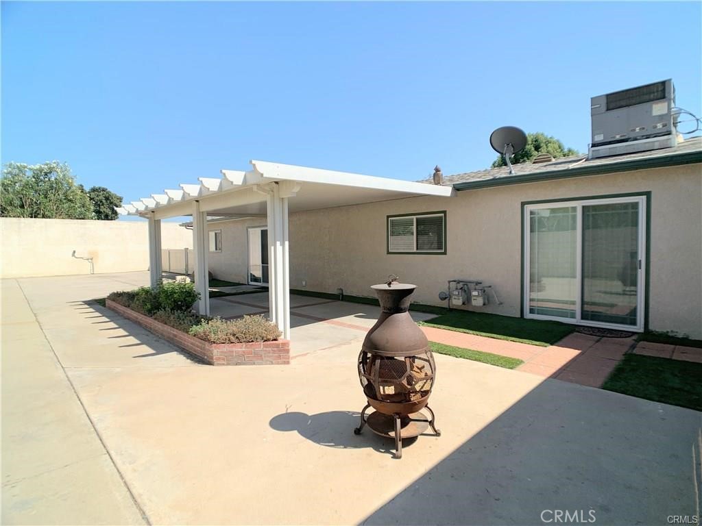 12931 Roswell Avenue