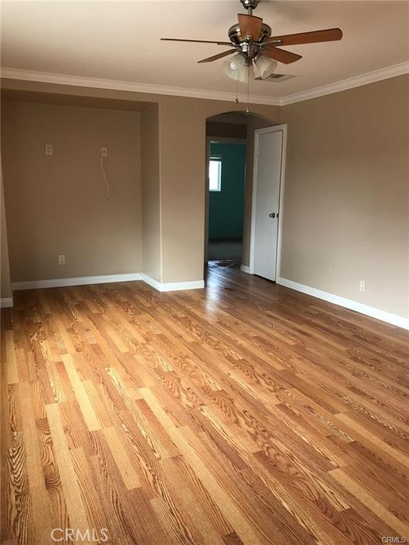 12931 Roswell Avenue