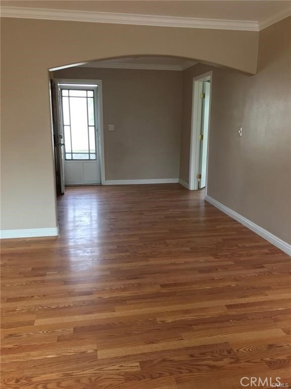12931 Roswell Avenue