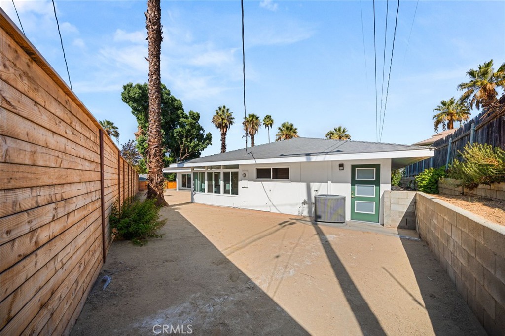 5995 Londonderry Drive