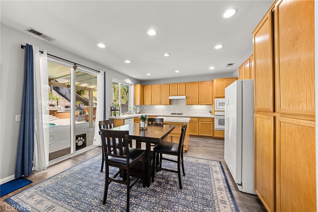 12174 Canyon Meadows Drive