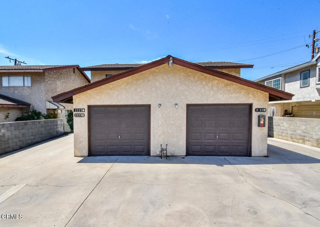 2225 Orange Grove Avenue