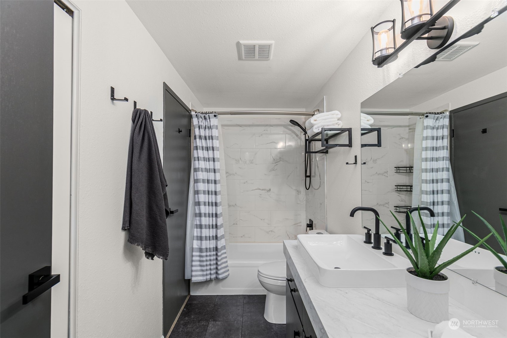 25132 110th Place SE Unit: B