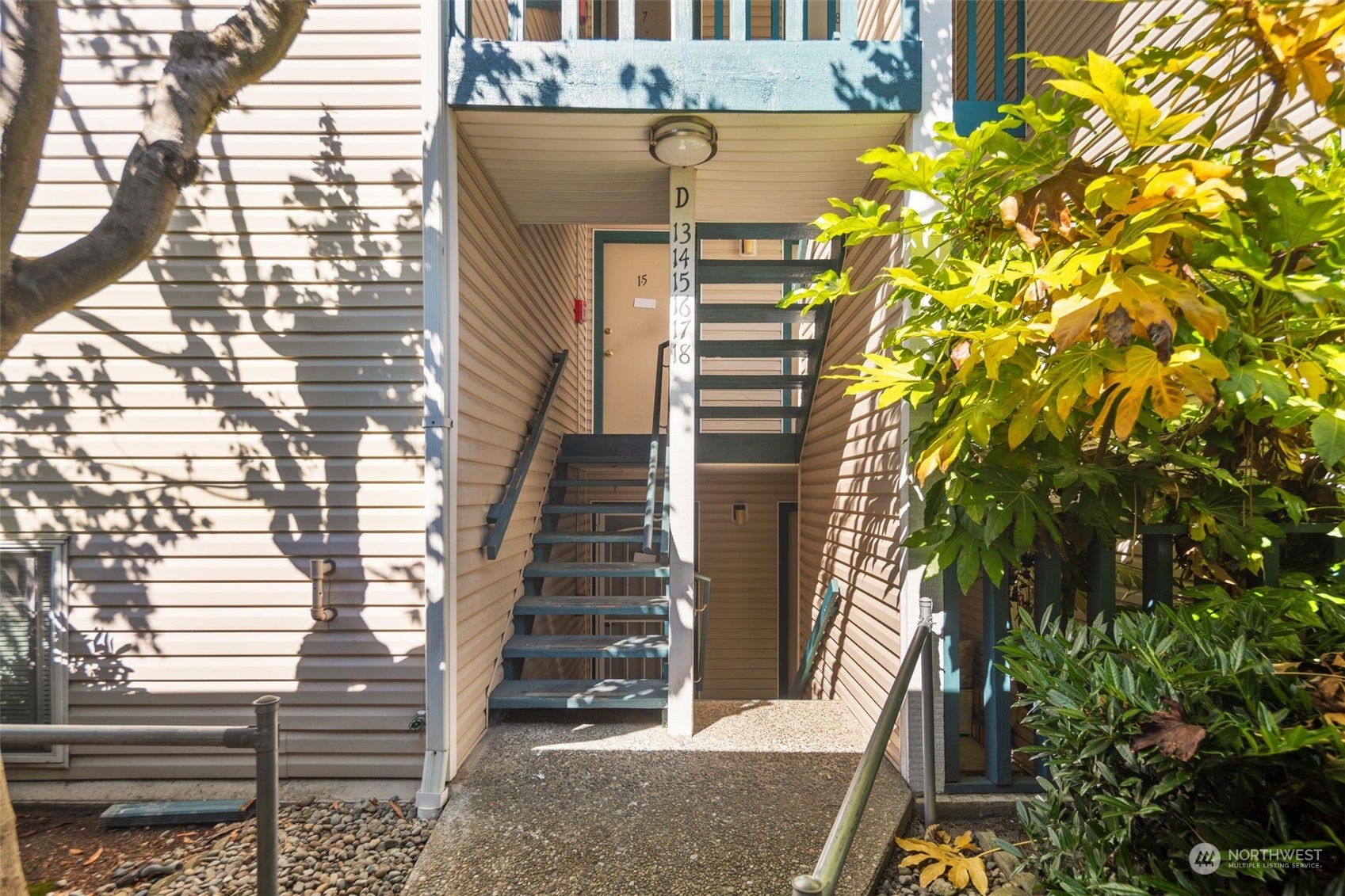 17431 Ambaum Boulevard S #D18