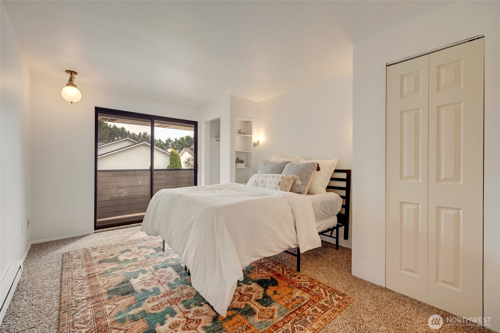 4128 NE 5th Street Unit: 4128