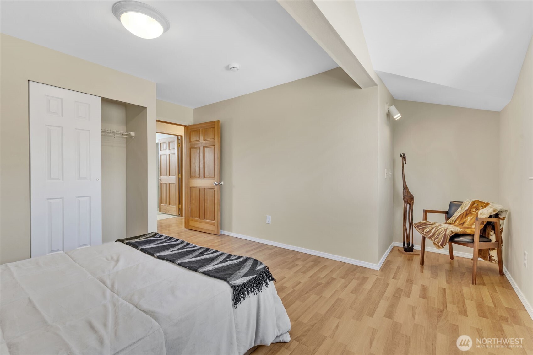 9480 Olson Place SW Unit: E