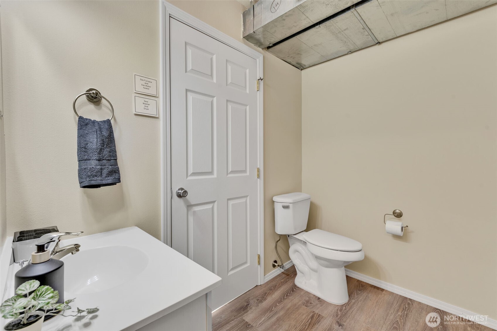 9480 Olson Place SW Unit: E