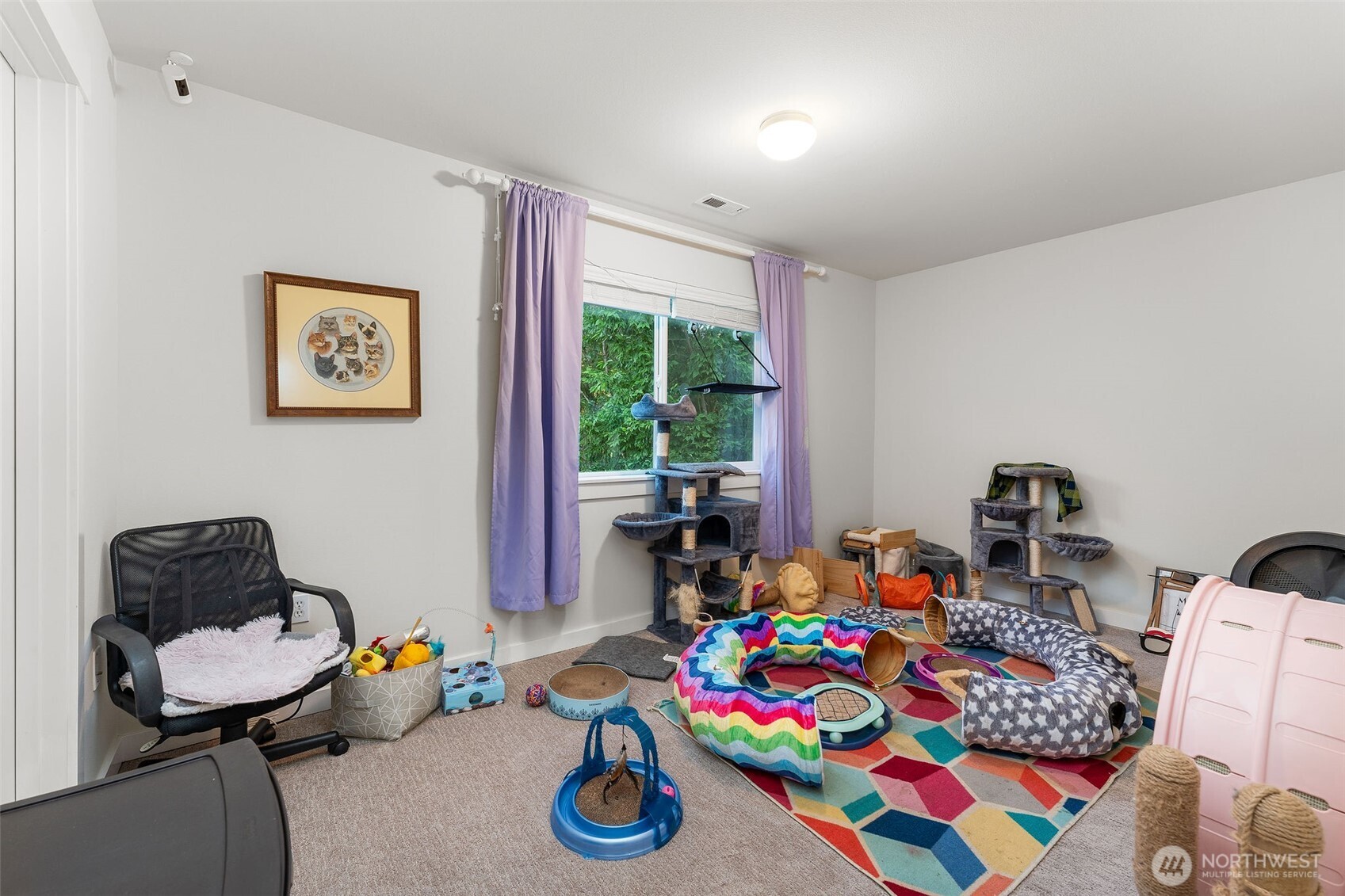 20835 20837 60th Street E