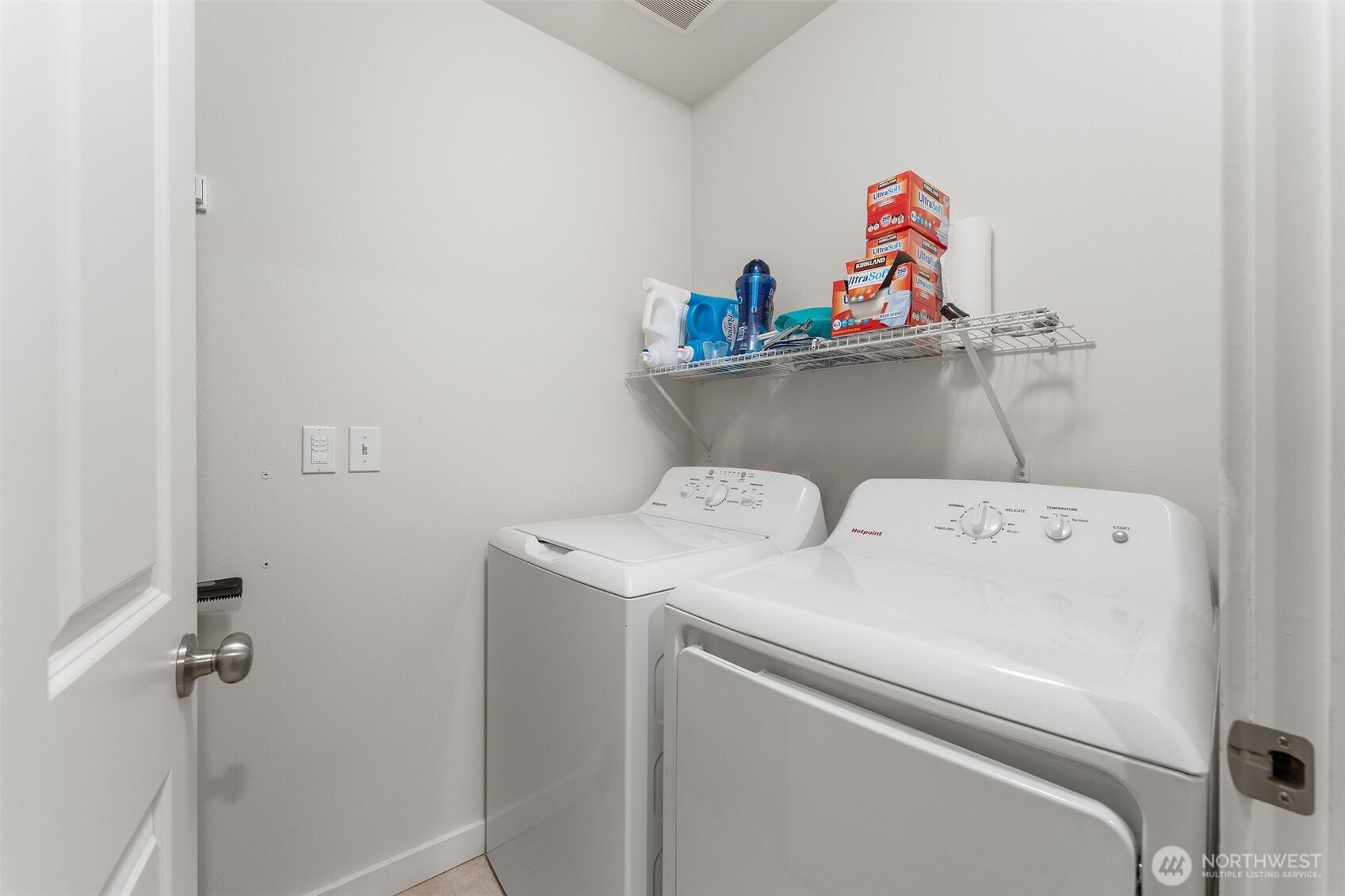 20835 20837 60th Street E