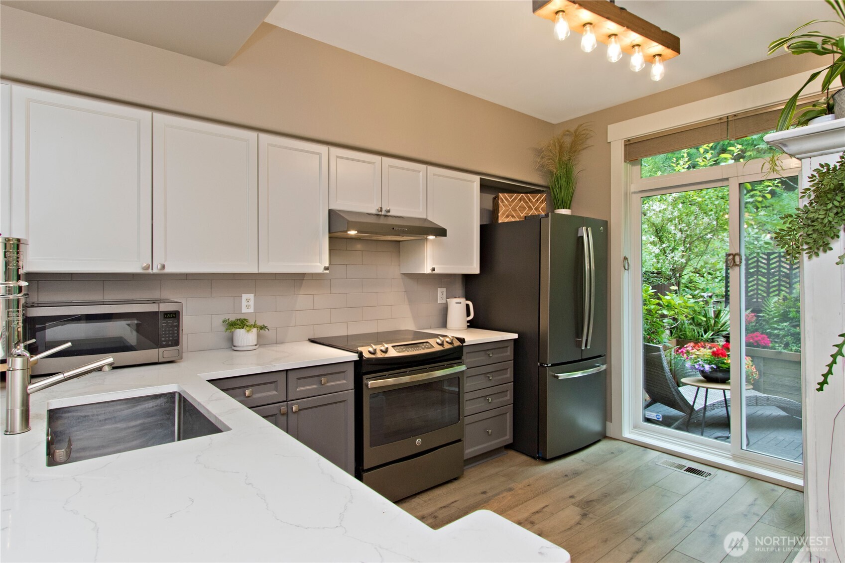 23300 SE Black Nugget Road Unit: J3