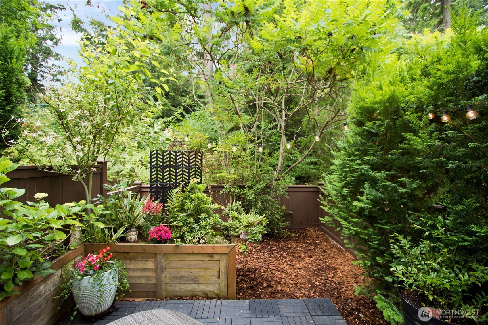 23300 SE Black Nugget Road Unit: J3