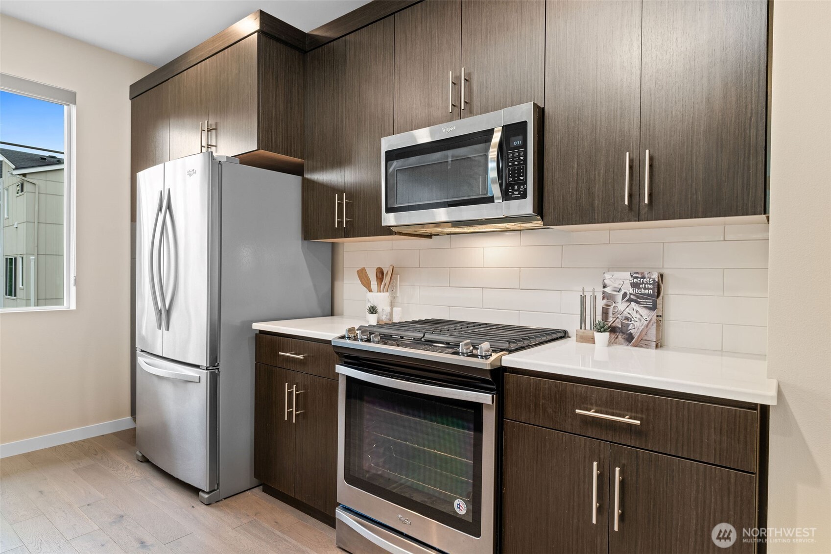 303 Anacortes Place NE