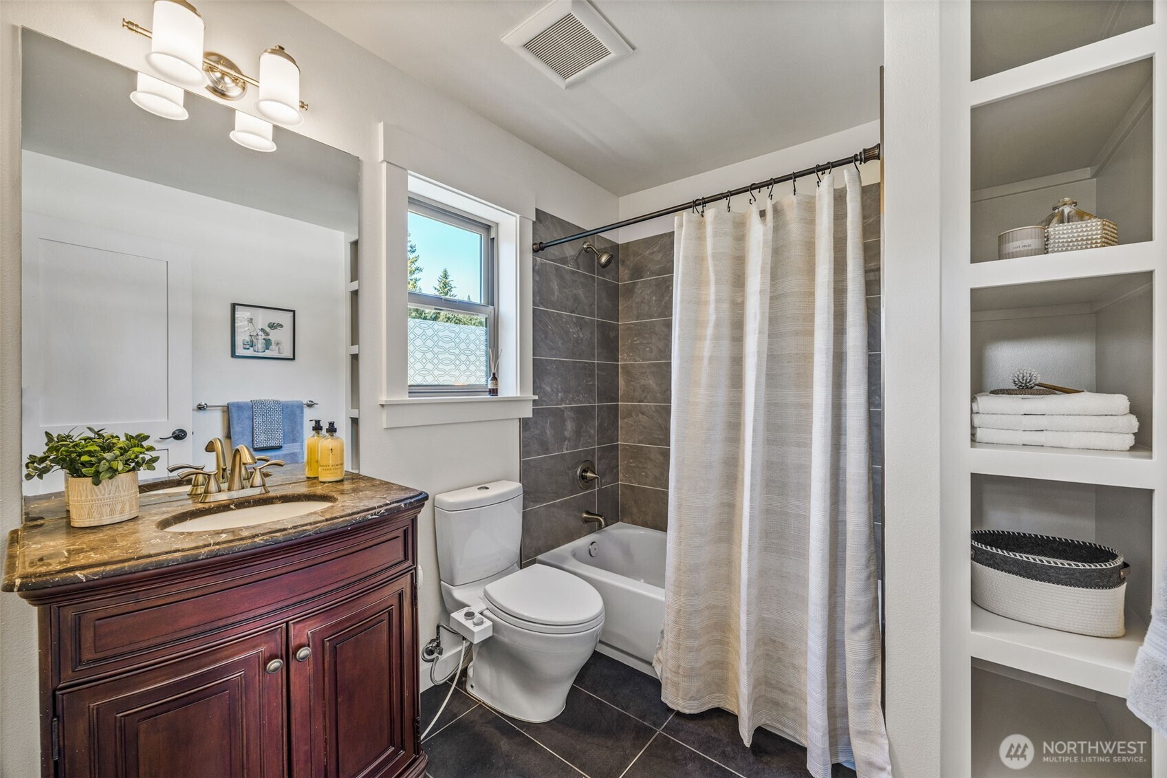 14105 143rd Avenue SE