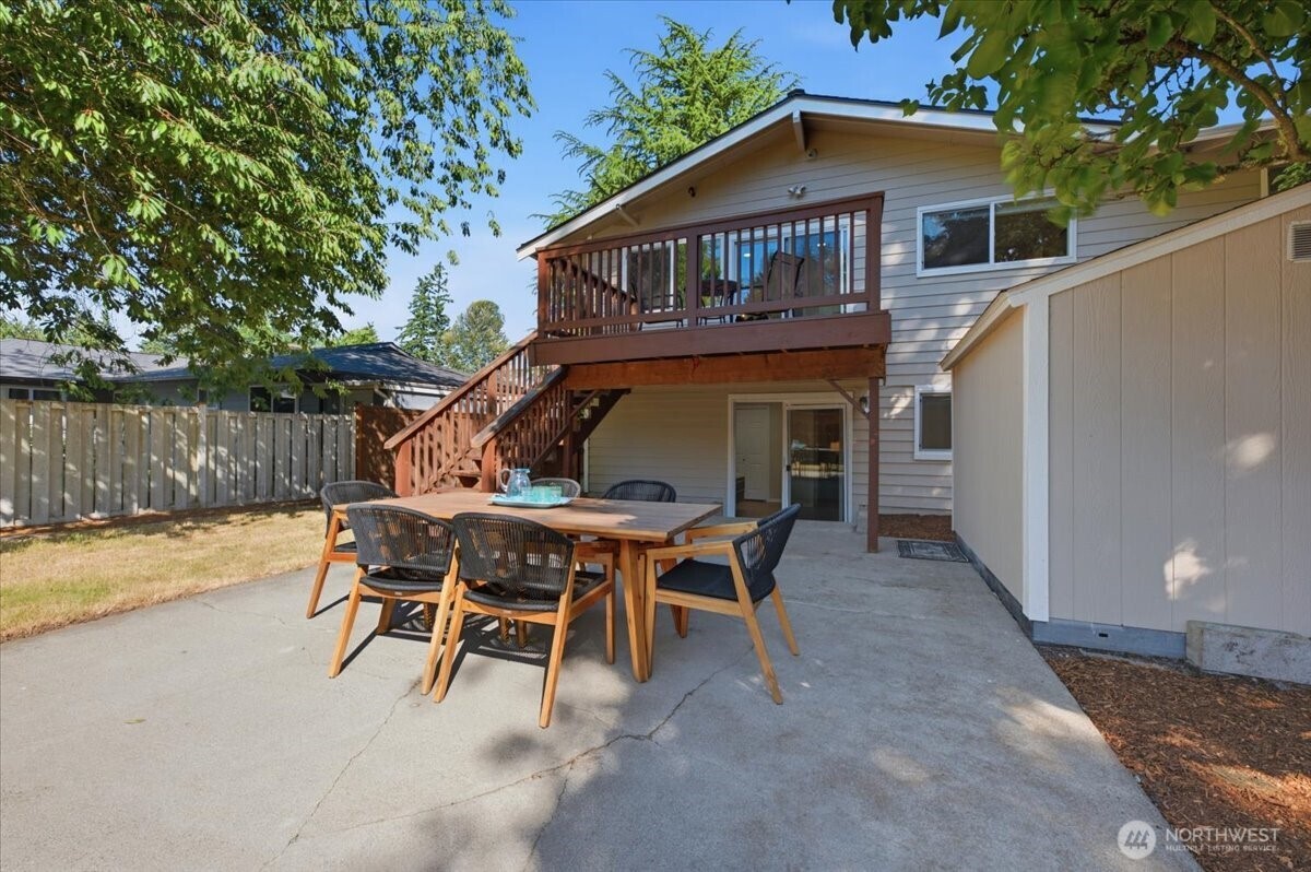 1801 Anacortes Avenue NE