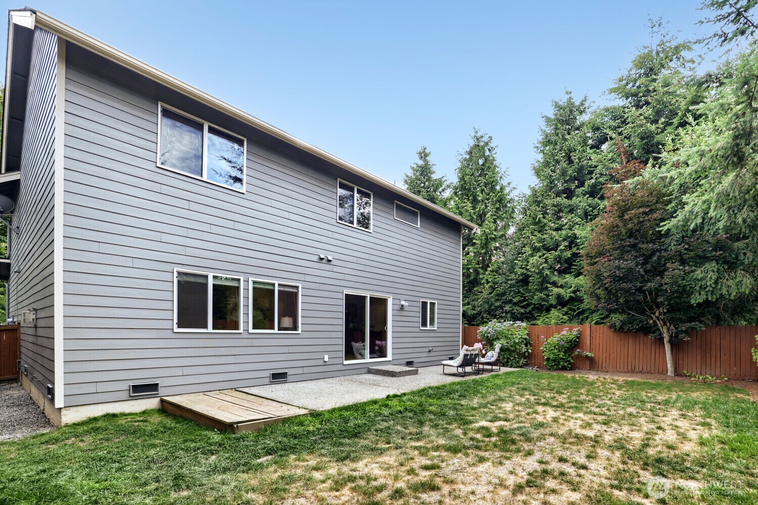215 196th Place SW