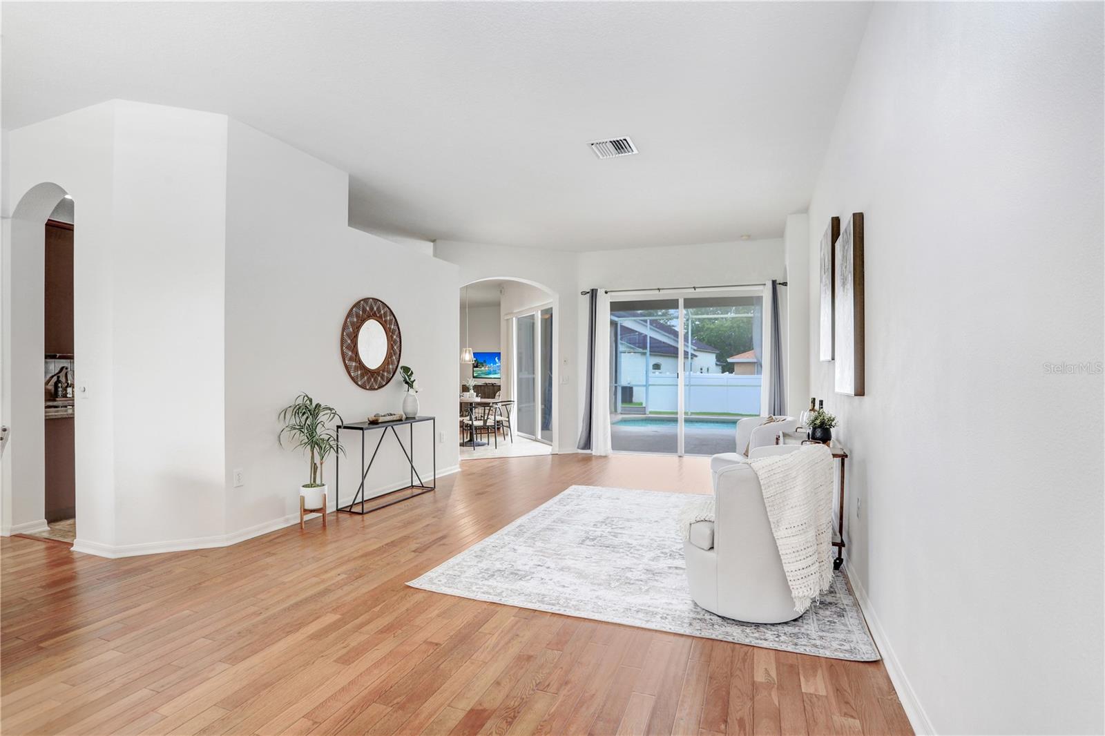 5753 WYNSTONE LN