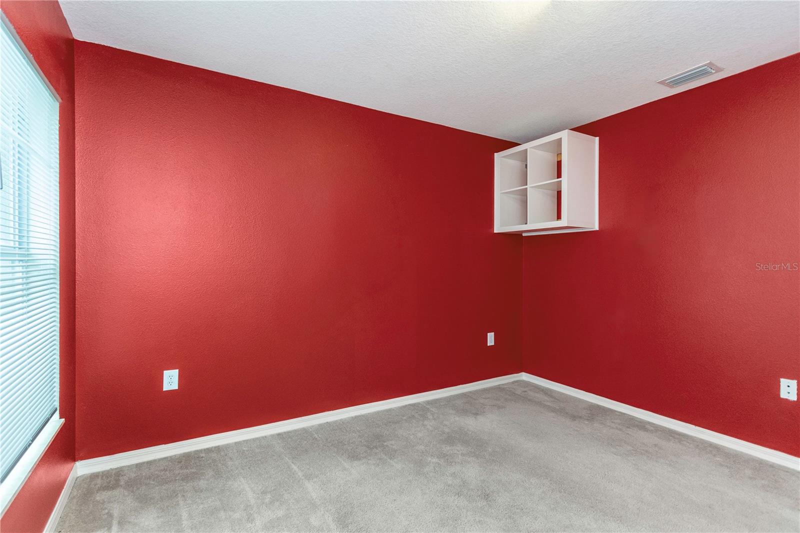 5753 WYNSTONE LN