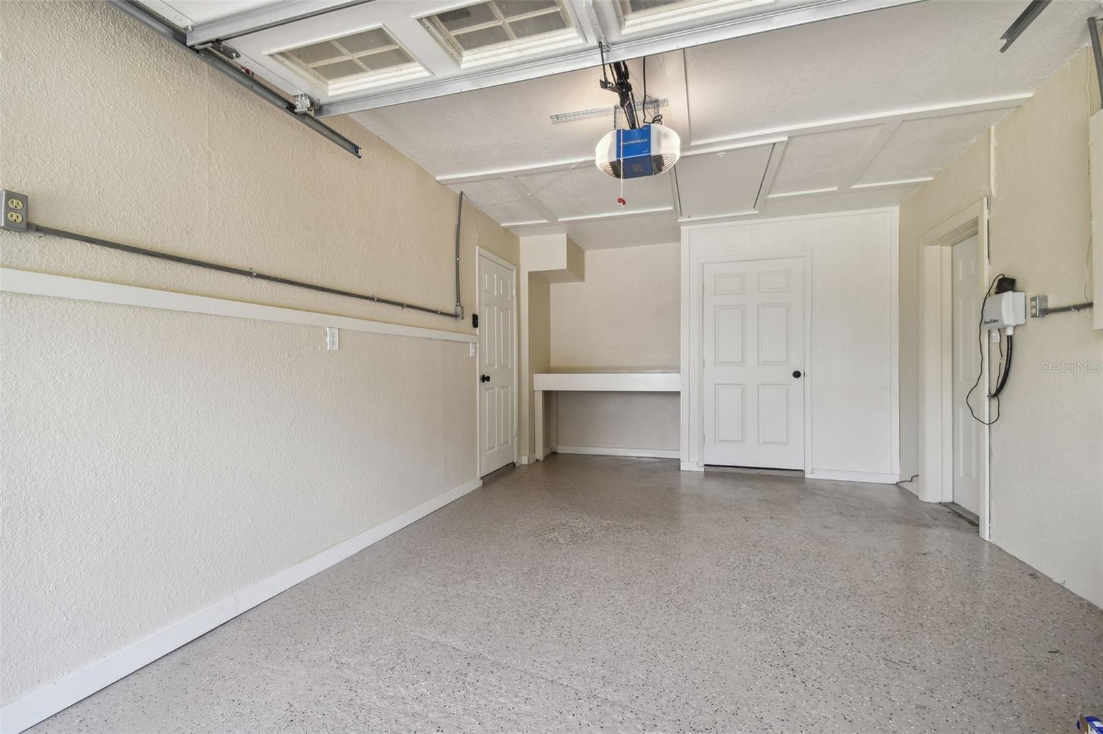 100 KILSYTHE ST