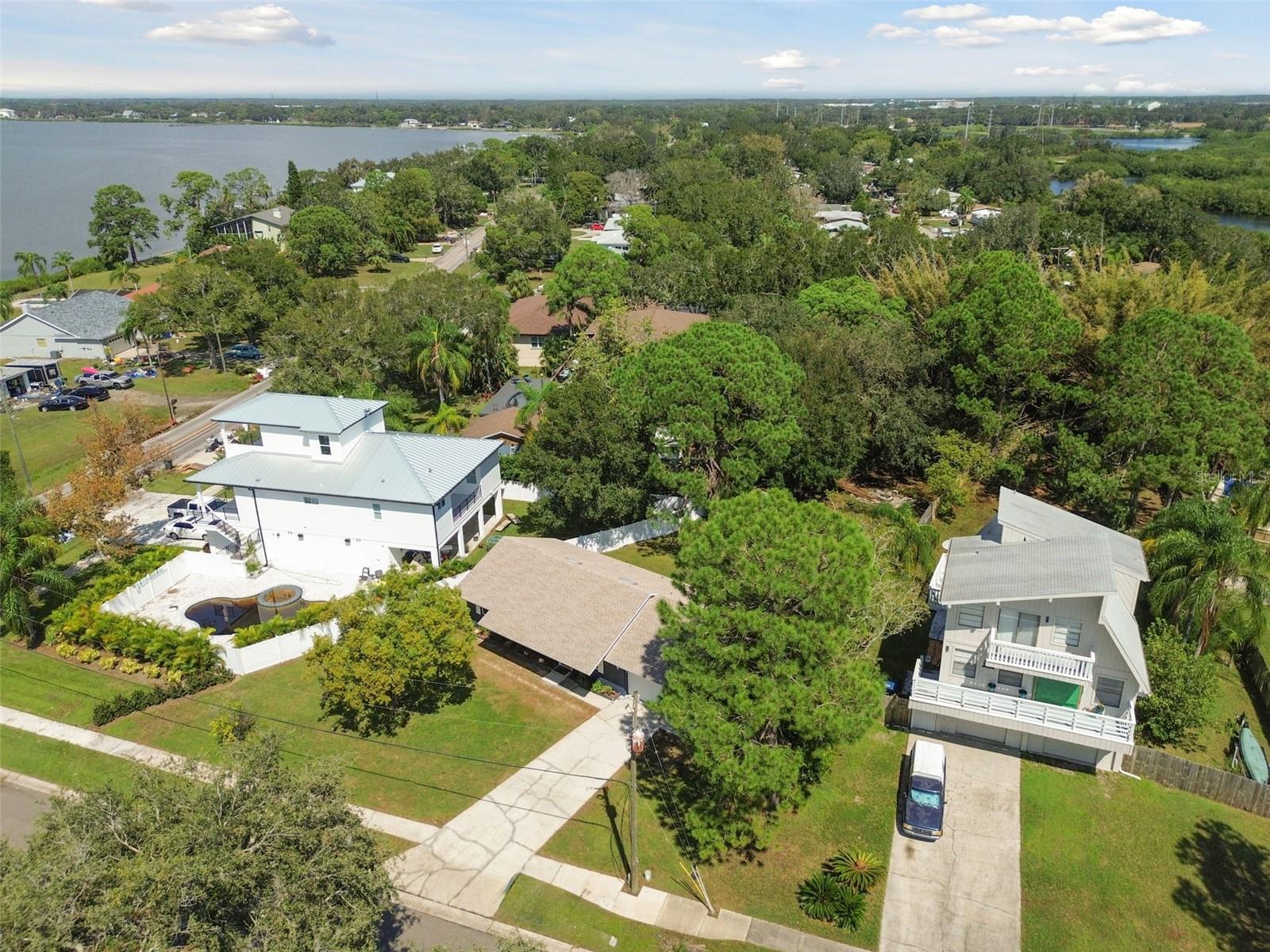 100 KILSYTHE ST