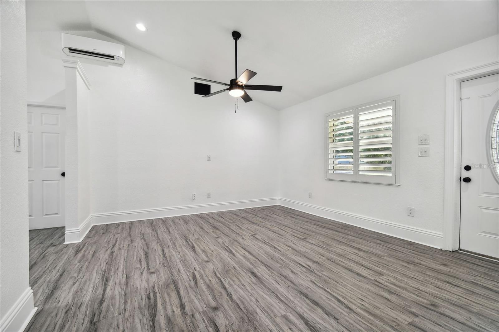 100 KILSYTHE ST