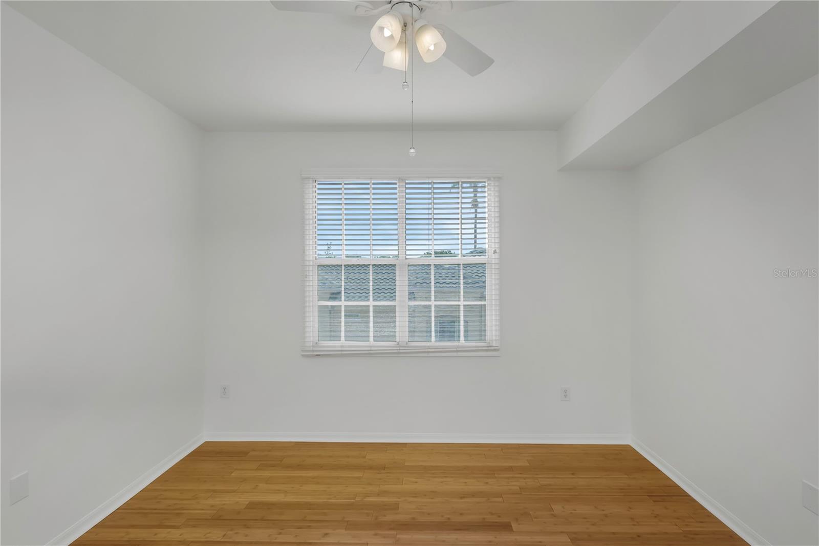 501 KNIGHTS RUN AVE #1209