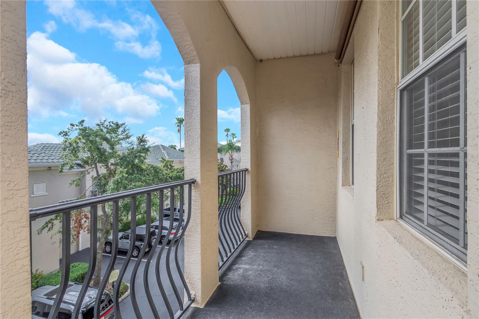 501 KNIGHTS RUN AVE #1209