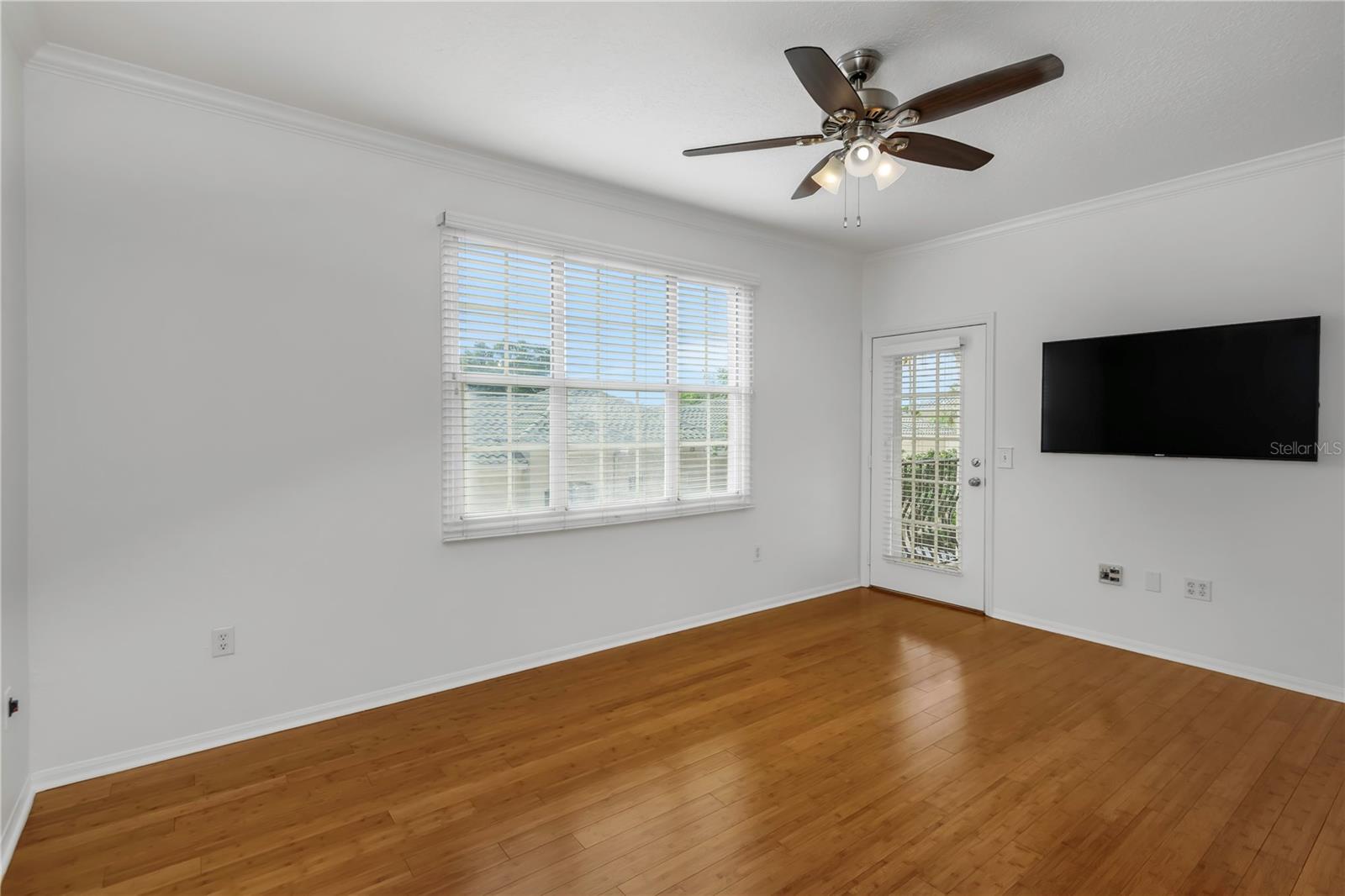 501 KNIGHTS RUN AVE #1209