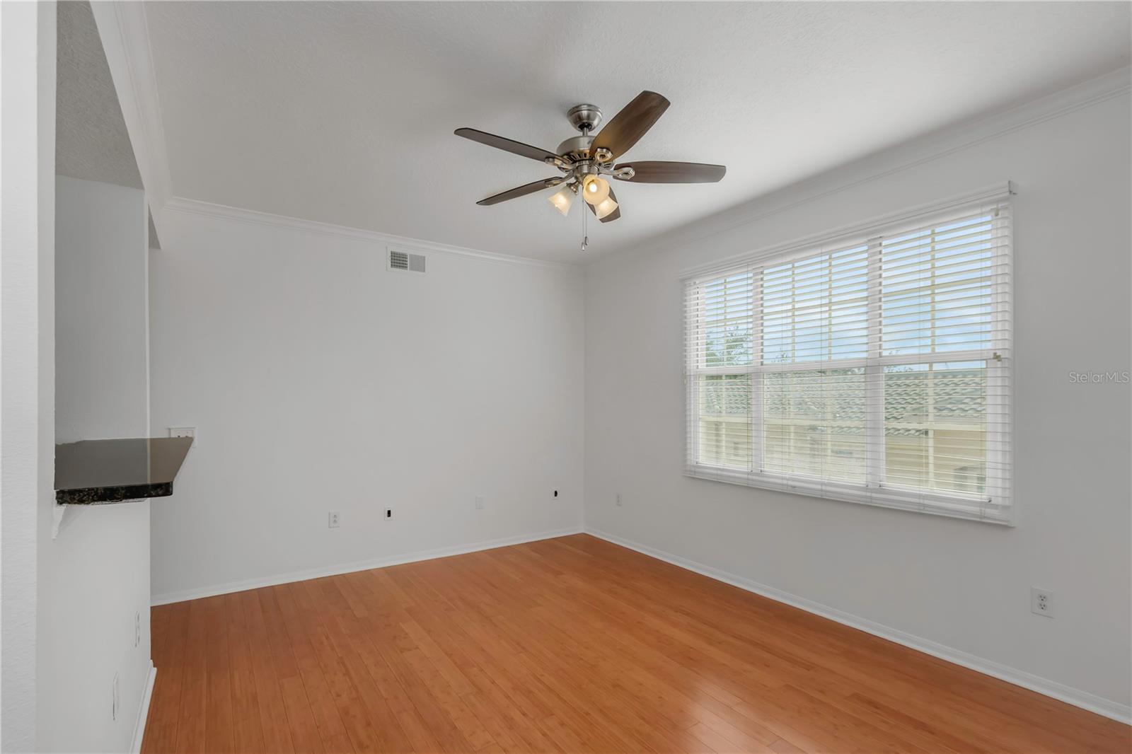 501 KNIGHTS RUN AVE #1209