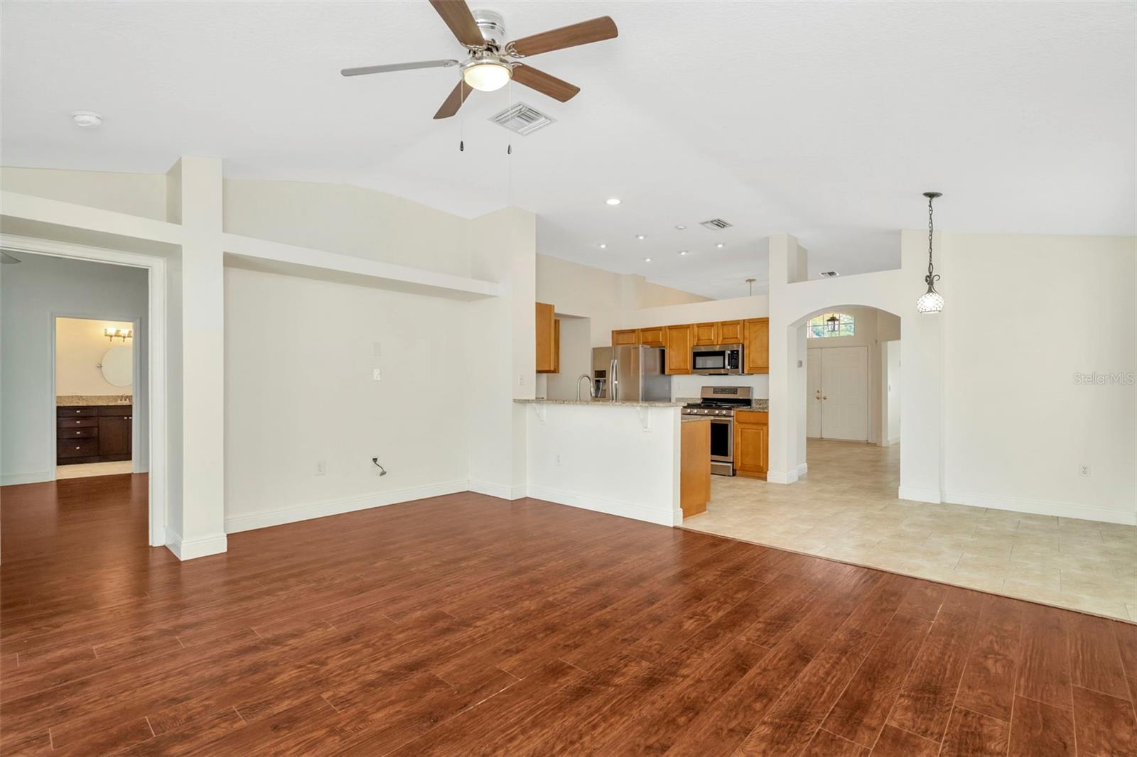 3837 LOCKRIDGE DR