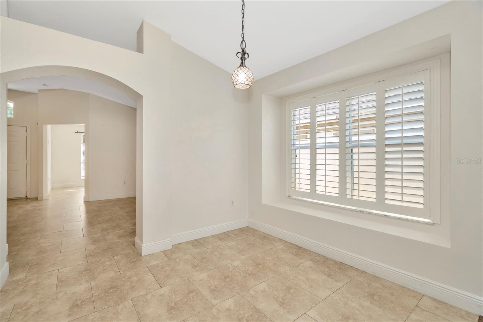 3837 LOCKRIDGE DR