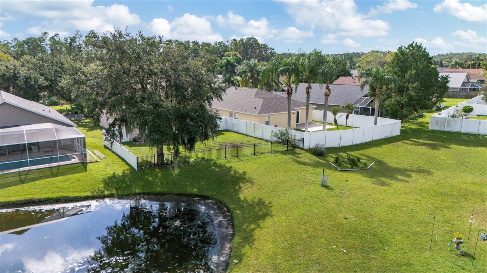 3837 LOCKRIDGE DR